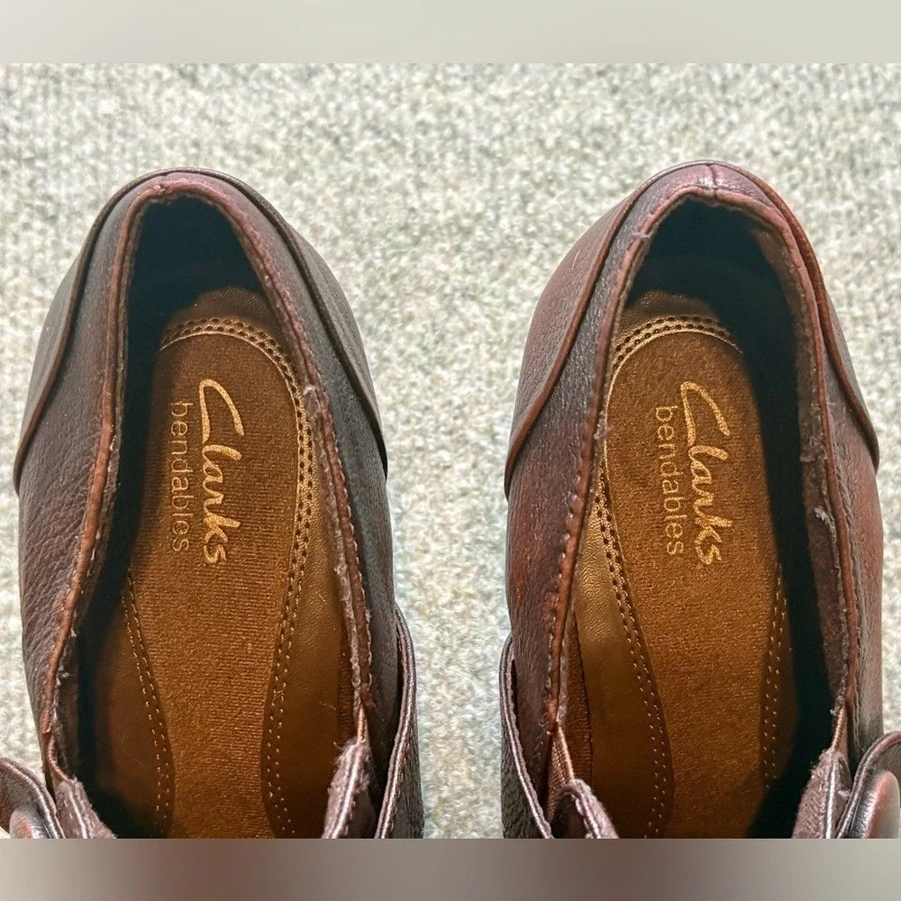 Clarks Brown Bendables Ruby Glam Ankle Booties